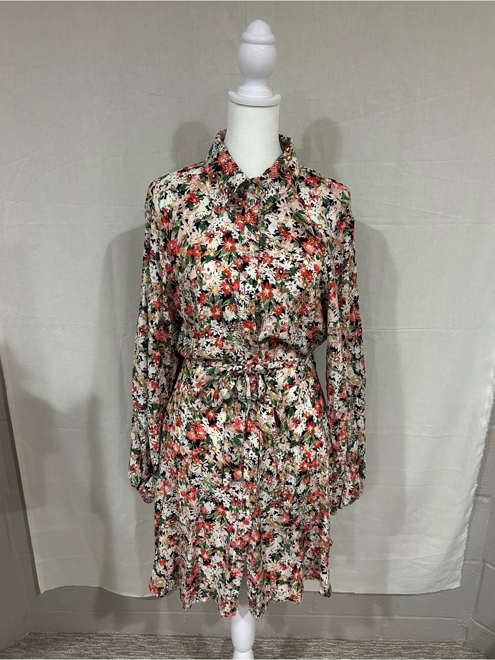 H&M NWOT Floral Button-Up Shirt Dress